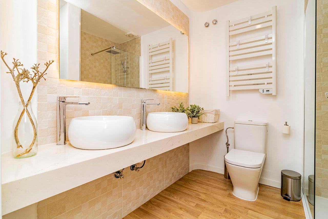 Unbeatable Views Of Puerta Del Sol By Batuecas Appartement Madrid Buitenkant foto