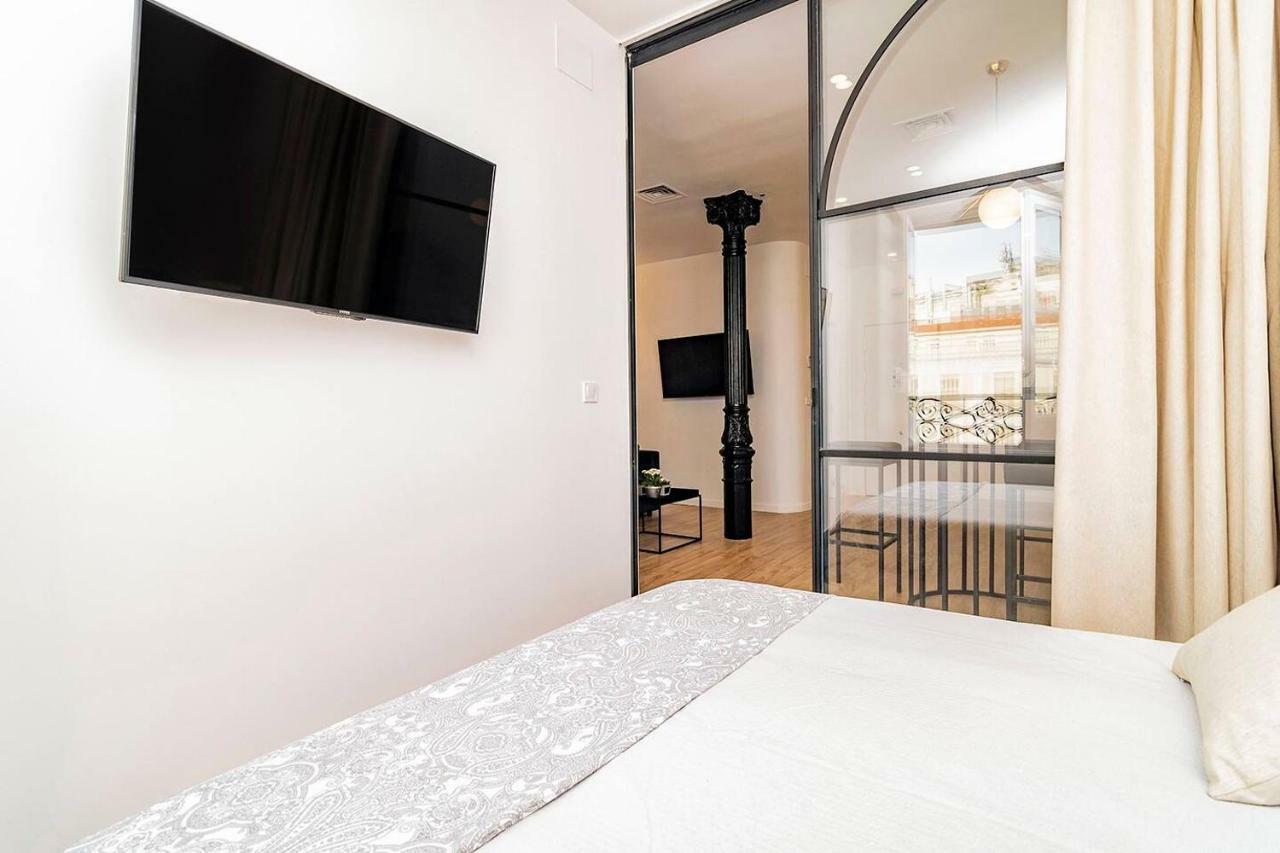 Unbeatable Views Of Puerta Del Sol By Batuecas Appartement Madrid Buitenkant foto